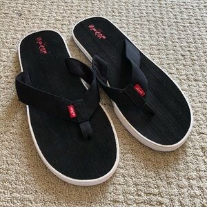 Levi’s Men’s Flip Flop Sandals